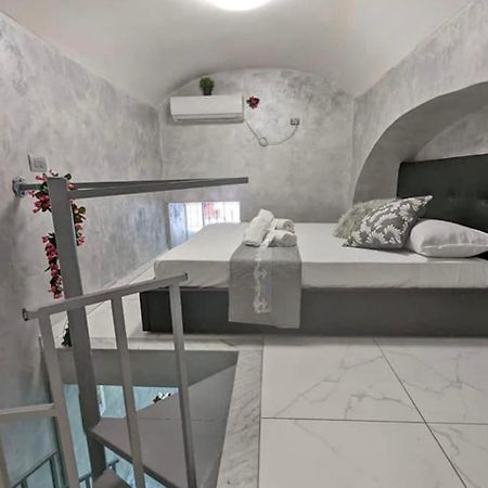 House Pavia Apartment Napoli Bagian luar foto